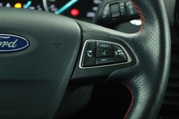 Ford Ecosport II SUV Facelifting 1.0 EcoBoost 125KM 2019 Ford Ecosport 1.0 EcoBoost, Salon Polska, Skóra, zdjęcie 18