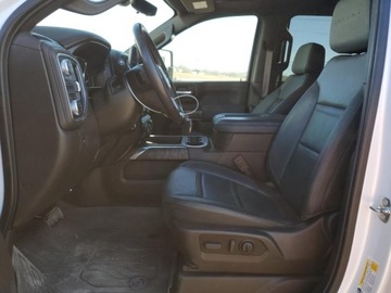 GMC Sierra K2500 Denali 2021 6.6l 6.6 Benzyna 445KM, zdjęcie 6