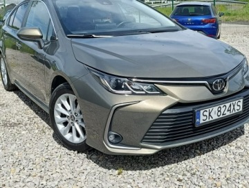 Toyota Corolla XII Sedan 1.5 VVT-i 125KM 2021 Toyota Corolla Kamera ,Led , Bezwypadkowa Corolla, zdjęcie 12