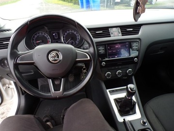Skoda Octavia III Liftback Facelifting 1.6 TDI 115KM 2019 SKODA OCTAWIA 1.6 TDI 115 KM ZAREJESTROWANA, zdjęcie 25