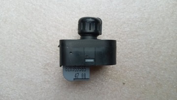 AUDI A2 PŘEPÍNAČ REGULACE ZRCÁTKO 8Z0959565