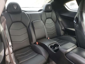 Maserati GranTurismo 2017 Maserati GranTurismo S 2017 4.7L 4.7 Benzyna 454KM, zdjęcie 10