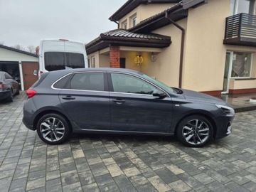 Hyundai i30 III 2023 Hyundai i30 1.5 Benz Hybryda Bogate Wyposazenie 1.5 Hybryda 160KM, zdjęcie 8