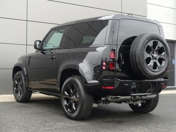 Land Rover Defender IV (L663) Hard Top 90 3.0D R6 250KM 2024 90 D250 X-Dynamic SE Suv 3.0 (250KM) 2024, zdjęcie 2