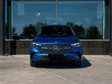 Mercedes GLC C254/X254 Coupe 2.0 220d 197KM 2025 GLC Coupe 220 d 4-Matic AMG Line 2.0 (197KM) 2025, zdjęcie 1