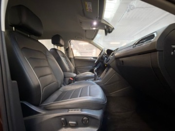 Volkswagen Tiguan II SUV Facelifting 2.0 TDI 150KM 2022 Volkswagen Tiguan Life 2.0 TDI 150KM M-6G. Bezwypa, zdjęcie 20