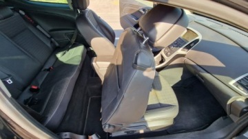 Opel Astra J Hatchback 5d 2.0 CDTI ECOTEC 165KM 2012 Opel Astra 2.0 Gtc 165KM, zdjęcie 14