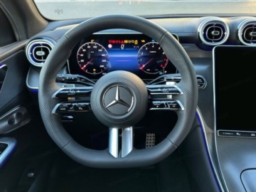 Mercedes GLC C254/X254 Coupe 2.0 300 258KM 2025 MERCEDES-BENZ GLC 300 4-Matic AMG Line 2.0 (258KM) 2025, zdjęcie 7