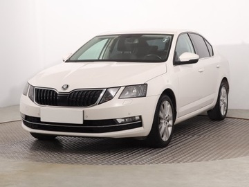 Skoda Octavia III Liftback Facelifting 1.4 TSI 150KM 2017 Skoda Octavia 1.4 TSI, Salon Polska, Navi, Klima, zdjęcie 1