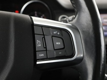 Land Rover Discovery Sport SUV 2.0 TD4 180KM 2017 Land Rover Discovery Sport 4x4 automat skóra navi, zdjęcie 28