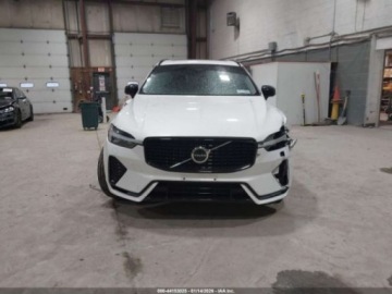 Volvo XC60 II 2024 Volvo XC 60 2024 VOLVO XC60 B5 CORE DARK THEME 2.0 Benzyna 247KM, zdjęcie 3