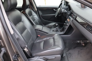 Volvo V70 III Kombi 2.0 TD 136KM 2009 Volvo V70 2.0 D, Navi, Klima, Klimatronic, zdjęcie 8