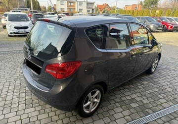 Opel Meriva II Mikrovan Facelifting 1.4 Twinport ECOTEC 100KM 2016 Opel Meriva 1,4 100KM Klimatyzacja 2xPDC 1Wlasciciel 1.4 Benzyna 100KM, zdjęcie 5