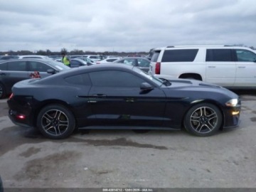 Ford Mustang VI 2022 Ford Mustang Ecoboost, 2022r., 2.3L 2.3 Benzyna 310KM, zdjęcie 4