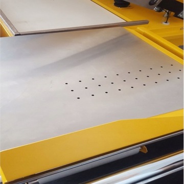 PÓŁAUTOMATYCZNA ZGRZEWARKA KĄTOWA KKP-450 DO FOLII