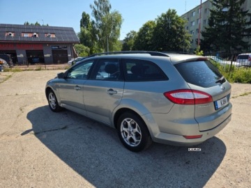 Ford Mondeo IV Kombi 2.0 Duratorq TDCi DPF 140KM 2007 Ford Mondeo Ford Mondeo Kombi 2,0 d 140 KM Zamiana 2.0 Diesel 140KM, zdjęcie 4