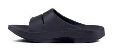 OOFOS Klapki regeneracyjne OOahh Black 39