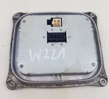 MERCEDES S W221 MĚNIČ XENON ORIG.