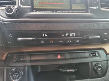 Toyota Proace II Furgon Medium 2.0 D-4D 150KM 2020 Toyota PROACE VERSO 2.0 D4-D Medium Family 2.0 D4-, zdjęcie 27