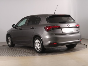 Fiat Tipo II Hatchback 1.4 T-Jet LPG 120KM 2018 Fiat Tipo 1.4 T-Jet LPG, Salon Polska, zdjęcie 3