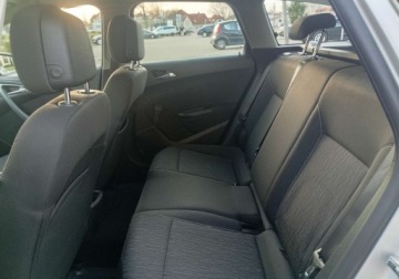 Opel Astra J Sports Tourer Facelifting 1.7 CDTI ECOTEC 130KM 2013 Opel Astra Zarejestrowany - ubezpieczony - 1,7 - 130 KM 1.7 Diesel 130KM, zdjęcie 16