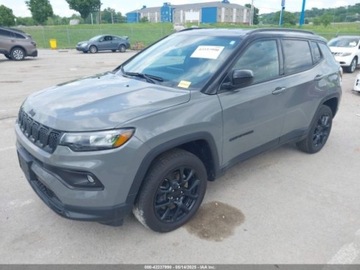 Jeep Compass II 2024 Jeep Compass Latitude 2024 2.0l 2.0 Benzyna 200KM, zdjęcie 1