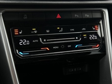 Volkswagen T-Roc I SUV Facelifting 1.5 TSI ACT 150KM 2023 Volkswagen T-Roc Life 1.5 TSI 150KM DSG, Climatron, zdjęcie 24