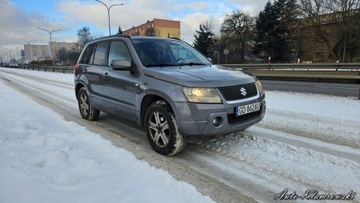 Suzuki Grand Vitara II SUV 2.0 i 16V 140KM 2006 Suzuki Grand Vitara Suzuki Grand Vitara 2.0 Instal Gaz 4x4 Okazja 2.0, zdjęcie 3