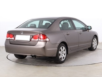 Honda Civic VIII Sedan 1.8 i-VTEC 140KM 2010 Honda Civic 1.8 i, Salon Polska, Klima, zdjęcie 4