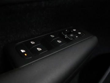 Volvo XC40 Crossover Plug-In 1.5 T5 Plug-in Hybrid 262KM 2020 Volvo XC 40 R-Design PHEV auotomat alcantara navi, zdjęcie 37