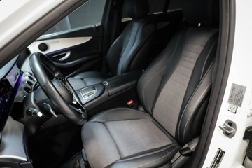 Mercedes Klasa E W213 Limuzyna 2.0 220d 194KM 2020 Mercedes E 220 *4Matic*AMG Line*Salon Polska*I Rej, zdjęcie 15