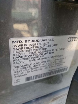 Audi Q3 II 2022 Audi Q3 2.0 benzyna 230KM 4X4 S-Line mala szkoda 2.0 Benzyna 230KM, zdjęcie 13