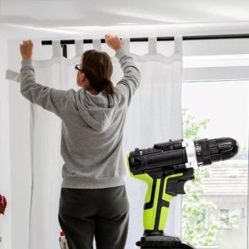 УДАРНАЯ Дрель ЭЛЕКТРИЧЕСКАЯ ОТВЕРТКА НАБОР ИНСТРУМЕНТОВ НА АККУМУЛЯТОРЕ С 2 СВЕТОДИОДАМИ