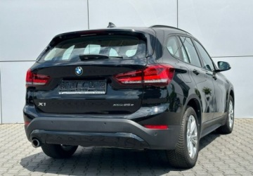 BMW X1 F48 Crossover Plug-In 1.5 25e 220KM 2021 BMW X1 xDrive Plug-In PDC Automat Led Navi Tempomat FV23 1.5, zdjęcie 7