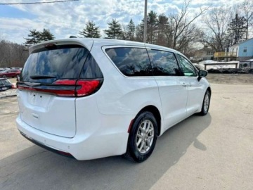 Chrysler Pacifica II 2024 Chrysler Pacifica Touring L 2024 3.6 Benzyna 287KM, zdjęcie 2