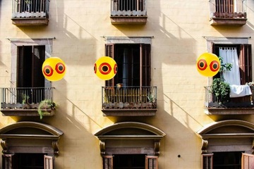 ОТПУСКАТЕЛЬ ПТИЦ ГОЛУБИ СТЕЛЛИНГИ ПТИЦЫ ГОРЯЩИЙ ЖЕЛТЫЙ ШАР ОТПУСКАТЕЛЬ