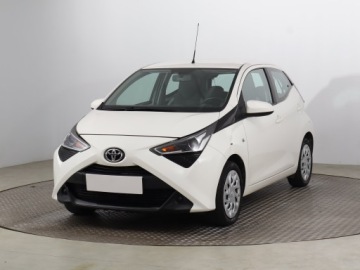 Toyota Aygo II Hatchback 3d Facelifting 1.0 VVT-i 72KM 2020 Toyota Aygo 1.0 VVT-i, Salon Polska, GAZ, VAT 23%, zdjęcie 1