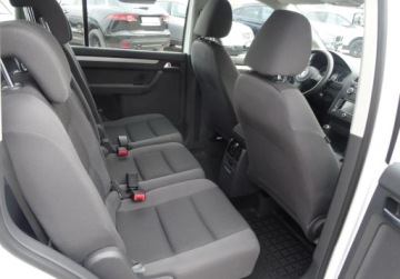 Volkswagen Touran II 1.2 105KM 2014 Volkswagen Touran 1.2 TSI 105KM 7 Foteli Serwis Oplacony Super Stan, zdjęcie 18