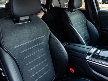 Mercedes GLC C254/X254 Coupe 2.0 200 204KM 2025 MERCEDES-BENZ GLC 200 4-Matic AMG Line 2.0 (204KM) 2025, zdjęcie 4