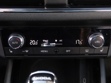 Skoda Scala Hatchback 1.0 TSI 115KM 2019 Skoda Scala 1.0 TSI, Salon Polska, Automat, Klima, zdjęcie 12
