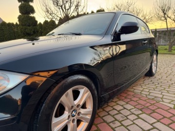 BMW Seria 1 E81/E87 Hatchback 5d E87 2.0 118d 143KM 2010 BMW Seria 1 BMW Seria 1 E8E87 2.0 2.0 Diesel 143KM Super Stan, zdjęcie 3