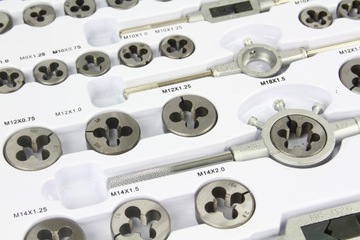 НАБОР НАРЕЗНОЙ РЕЗЬБЫ И МАТРИЦ 110 EL КАЛИБРАТОРЫ