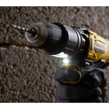 УДАРНАЯ ДРЕЛЬ STANLEY / ПРИВОДНАЯ 18 В 2x1,5 Ач