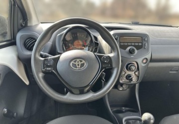 Toyota Aygo II Hatchback 3d Facelifting 1.0 VVT-i 72KM 2020 Toyota Aygo 1.0 VVT-i X Salon PL Toyota Mikolajczak Leszno Benzyna, zdjęcie 15
