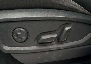 Audi Q5 II SUV 2.0 TDI 190KM 2019 Audi Q5 40 TDI 190KM QUATTRO ACCbezwypadkowa GWARANCJA zarejestrowana, zdjęcie 34