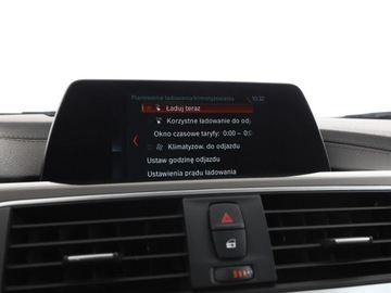 BMW Seria 3 F30-F31-F34 Limuzyna Facelifting 2.0 330e 252KM 2018 BMW 330 PHEV full LED skóra navi czujniki, zdjęcie 25