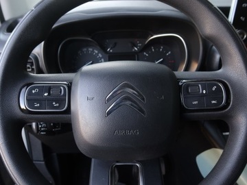 Citroen Berlingo III Osobowy M 1.2 PureTech 110KM 2019 Citroen Berlingo 1.2 PureTech, Salon Polska, zdjęcie 16