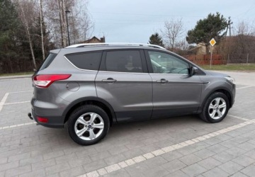 Ford Kuga II SUV 2.0 Duratorq TDCi 163KM 2013 Ford Kuga Ford Kuga 2.0 TDCi Titanium 2.0 Diesel 163KM, zdjęcie 28