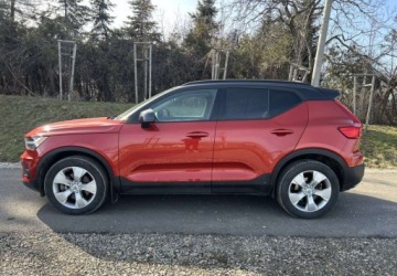 Volvo XC40 2021 Volvo XC 40 Volvo XC 40 T5 AWD Momentum 2.0 Benzyna 247KM, zdjęcie 10