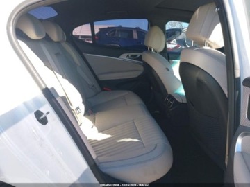  Genesis G70 2.0T 2023 2.0 Benzyna 252KM, zdjęcie 12